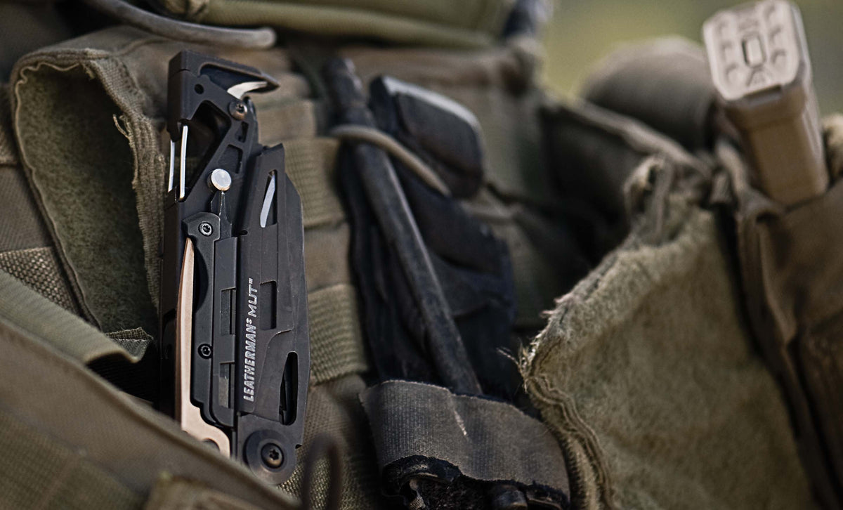 Translation missing: de.MUT inside military vest