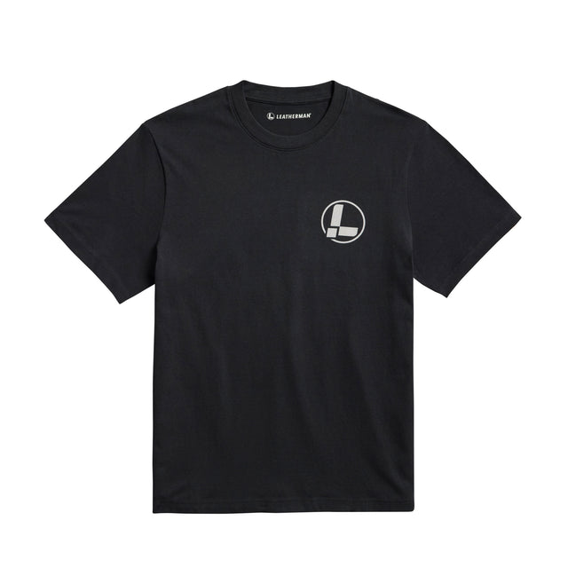 Translation missing: de.Front of the black Leatherman classic logo tee displaying the 'L' logo