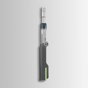 Translation missing: de.Batch #009: Adapter shown vertically with dark handle, metallic upper section, and green accent strip