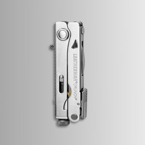 Translation missing: fr.Batch #008: Captain's Crunch multitool folded, showing compact metal body and side engraving