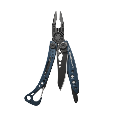 Translation missing: de.Nocturnal Skeletool CX in a fanned position